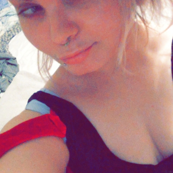 V.I.P. - Picture 3 of 3